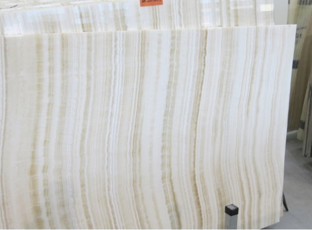 Onyx Bianco
